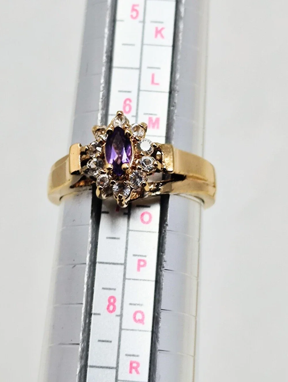 Elegant Size 7 Women's Gold Ring With Purple And Small Crystal Stones